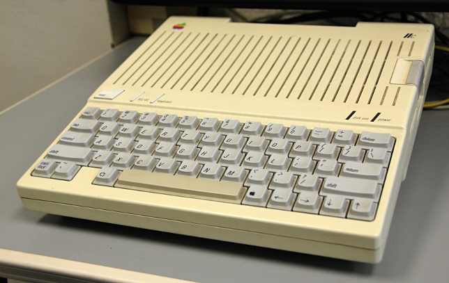 Photo of the Apple IIc